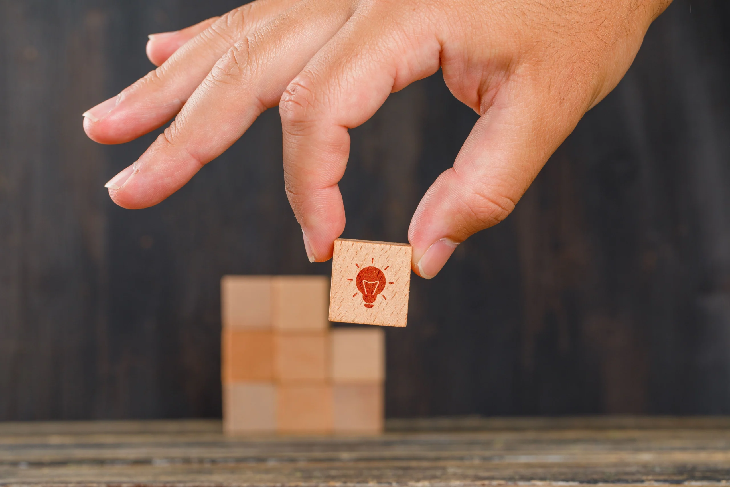Craft a Compelling Value Proposition for the high-profile speakers